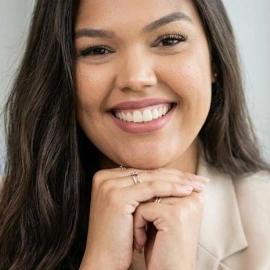 Dra. Máila Almeida